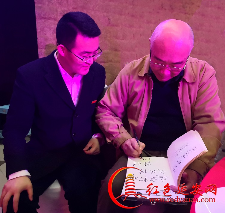常世民与张光东V.jpg