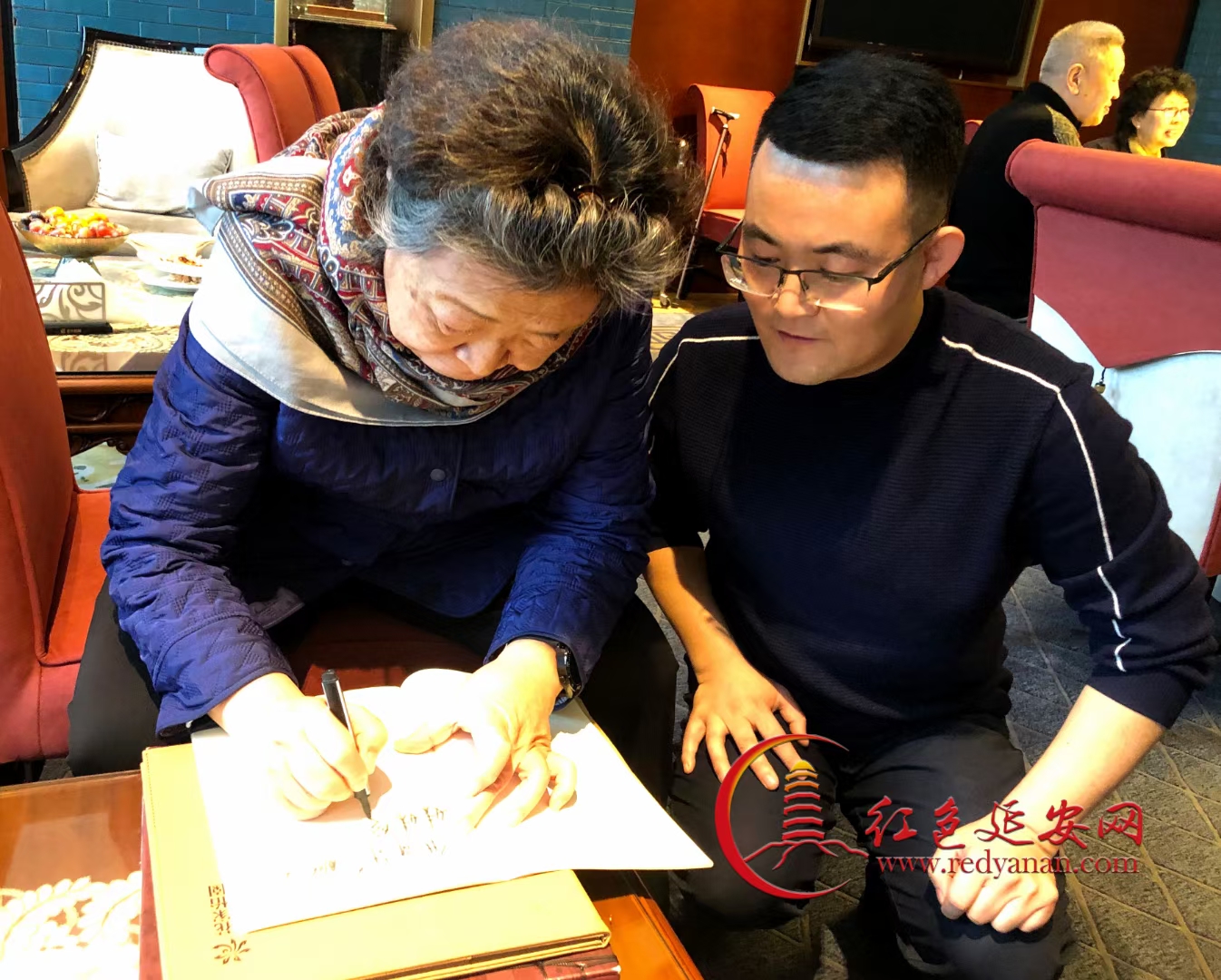 20251121012018591.jpg 常世民与贺龙元帅之女贺晓明.jpg